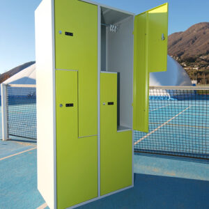 Garderobenschrank 4a